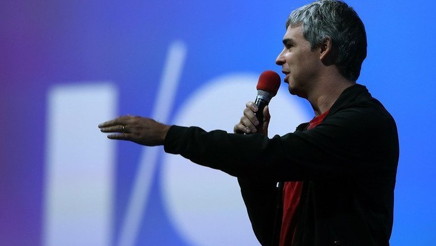 Le directeur général de Google, Larry Page, en conférence de presse le 15 mai 2013
