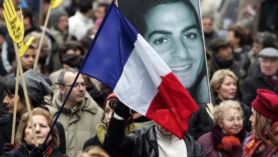 Manifestation de soutien après le meurtre antisémite de Ilan Halimi à Paris, le 26 février 2006