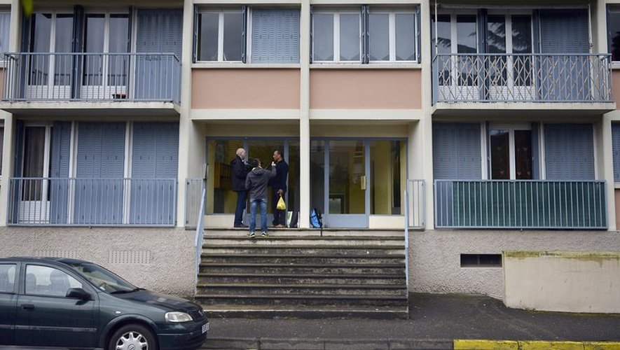 L'immeuble dans lequel deux enfants ont été retrouvés égorgs à Saint-Priest, près de Lyon, le 19 mai 2013
