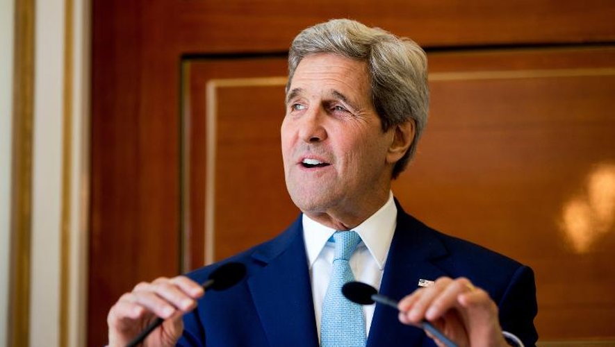 Le secrétaire d'Etat américain John Kerry à Djibouti le 6 mai 2015