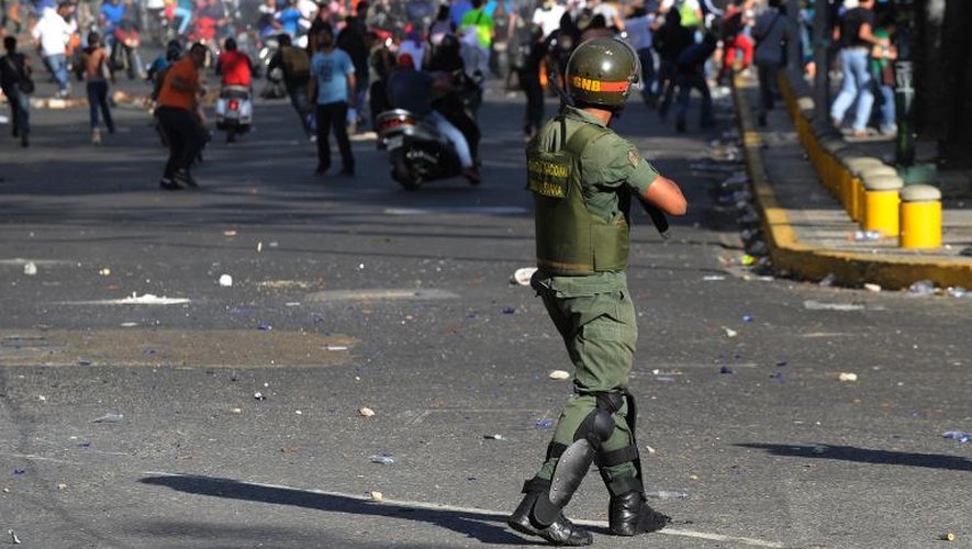 Heurts entre manifestants de l'opposition et forces de l'ordre, le 12 février 2014 à Caracas au Venezuela