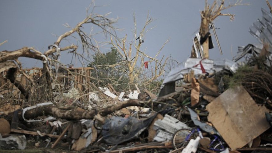 Les débris des maisons dévastées par la tornade qui s'est abattue sur la banlieue d'Oklahoma City, le 21 mai 2013