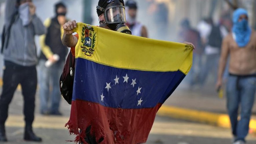 Un opposant au pouvoir manifeste le 15 février 2014 à Caracas