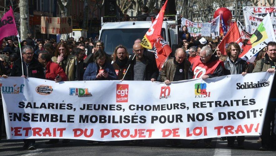 Des manifestants contre la loi Travail, à Toulouse le 24 mars  2016