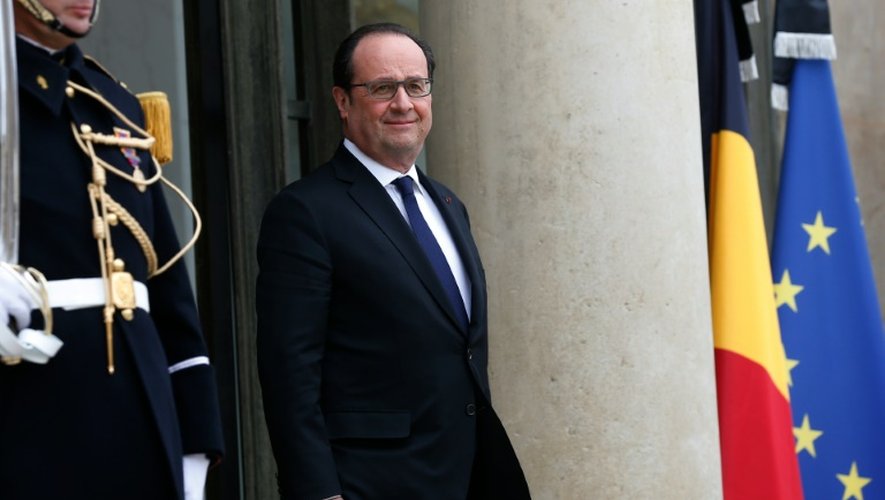 Le président français François Hollande -ici à l'Elysée le 24 mars 2016- estime  que le réseau des attentats de Paris et Bruxelles est "en voie d'être anéanti" mais que d'autres entetiennent "la menace"