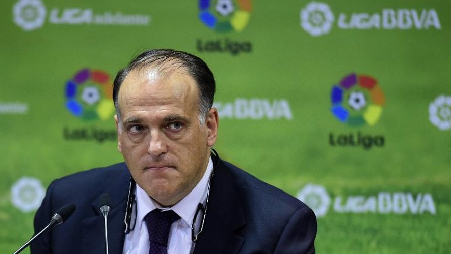 Le président de la Ligue espagnole de football professionnelle, Javier Tebas, en conférence de presse au siège la Ligue, le 11 mai 2015 à Madrid