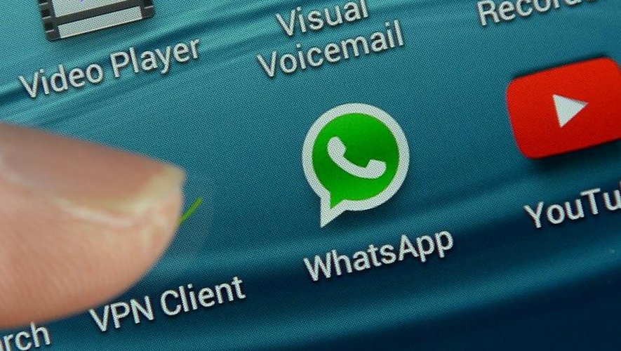 L'icône de WhatsApp sur un smartphone le 20 février 2014