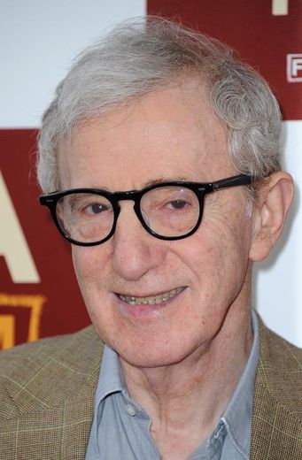 Portrait du cinéaste américain Woody Allen, le 14 juin 2012 à Los Angeles, en Californie
