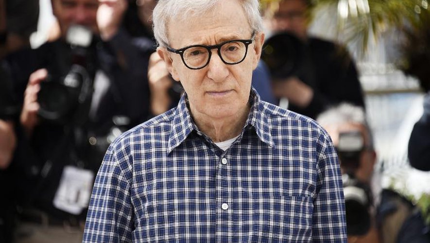 Le cinéaste Woody Allen présente son dernier film, "Irrational Man", à Cannes le 15 mai 2015