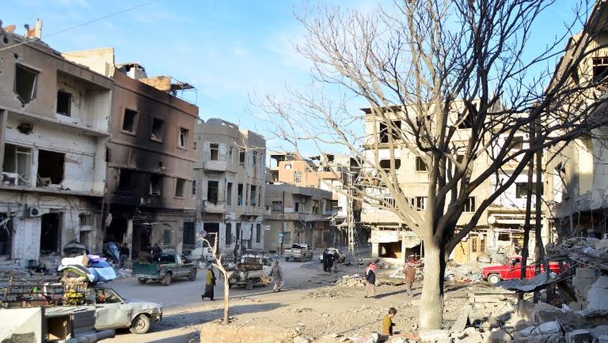 Des rues dévastées du quartier de Yabroud à Damas le 23 février 2014