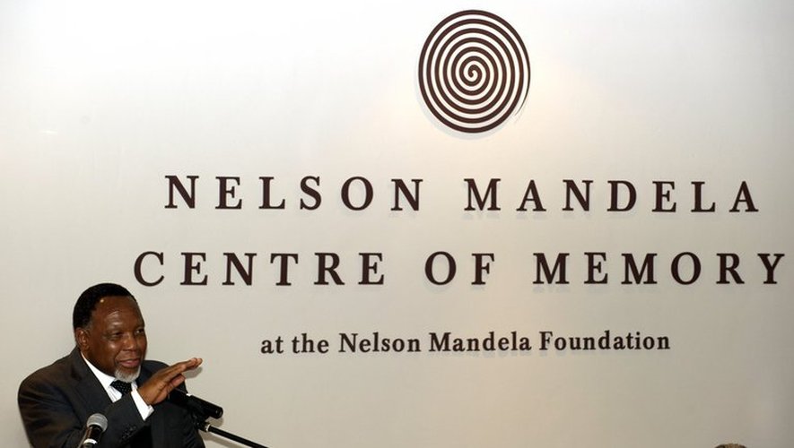Réouverture du Centre des archives personnelles de Nelson Mandela, le 27 mai 2013 à Johannesburg