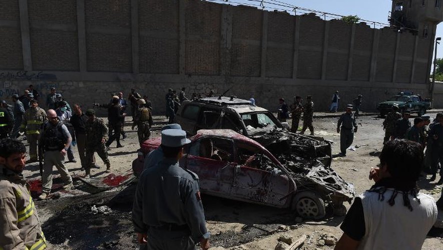 Attentat suicide le 17 mai 2015 près de l'aéroport de Kaboul