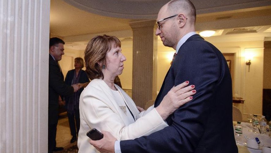 La haute représentante de la diplomatie européenne Catherine Ashton rencontre Arseni Iatseniouk à Kiev, le 4 février 2014