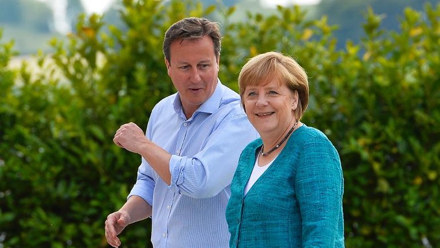 Le Premier ministre britannique David Cameron et la Chancelière allemande Angela Merkel lors du sommet du G8 en Irlande le 17 juin 2013