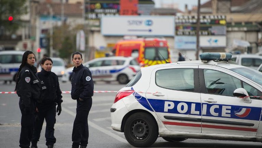 Des policiers dans les quartiers Nord de Marseille, le 26 avril 2015