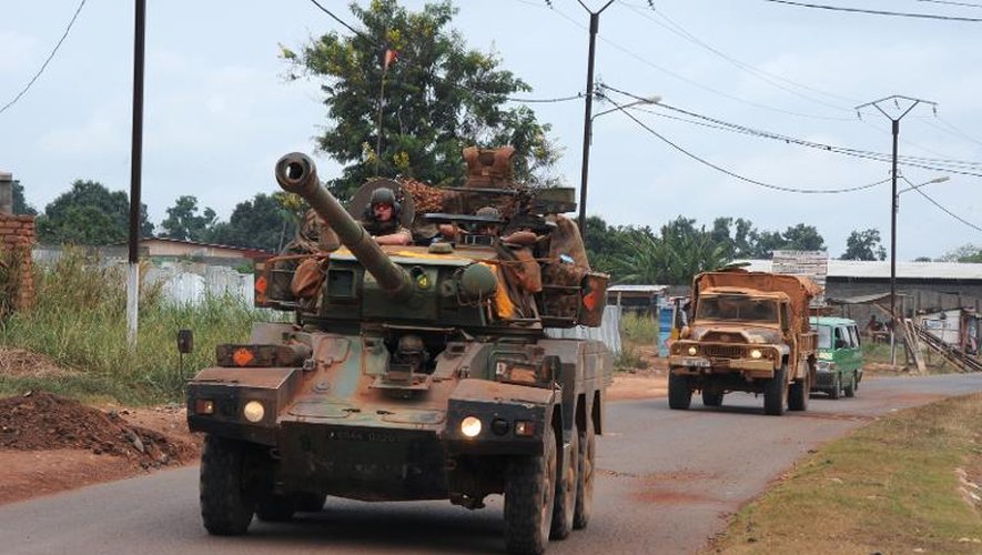 Un convoi de militaires français à Bangui, le 27 février 2014