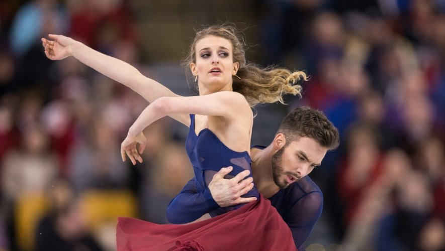 Les Français Gabriella Papadakis et Guillaume Cizeron lors des Championnats du monde de patinage artistique, le 31 mars 2016 à Boston