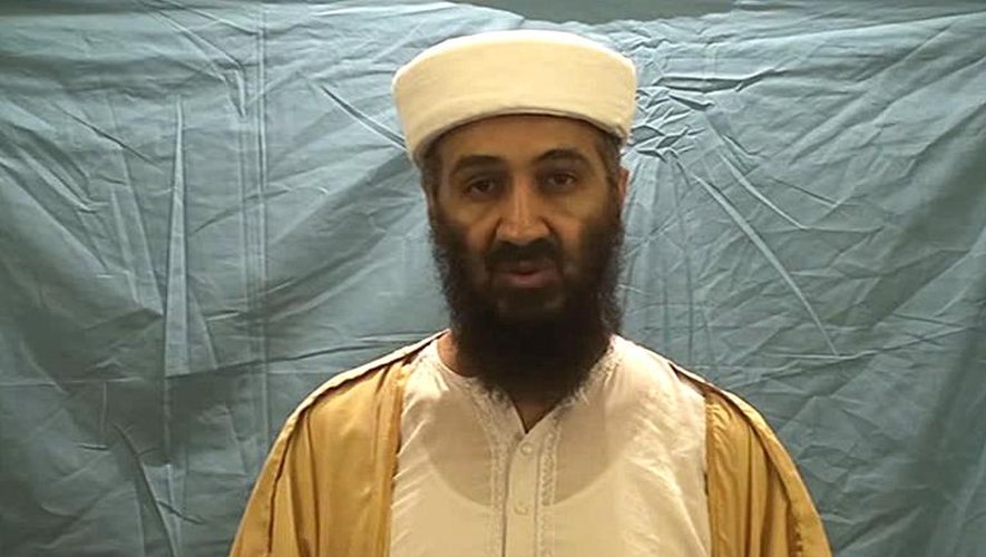 Capture d'écran d'une vidéo fournie le 7 mai 2011 par le Département de la Défense américain montrant le chef d'Al-Qaïda, Oussama ben Laden