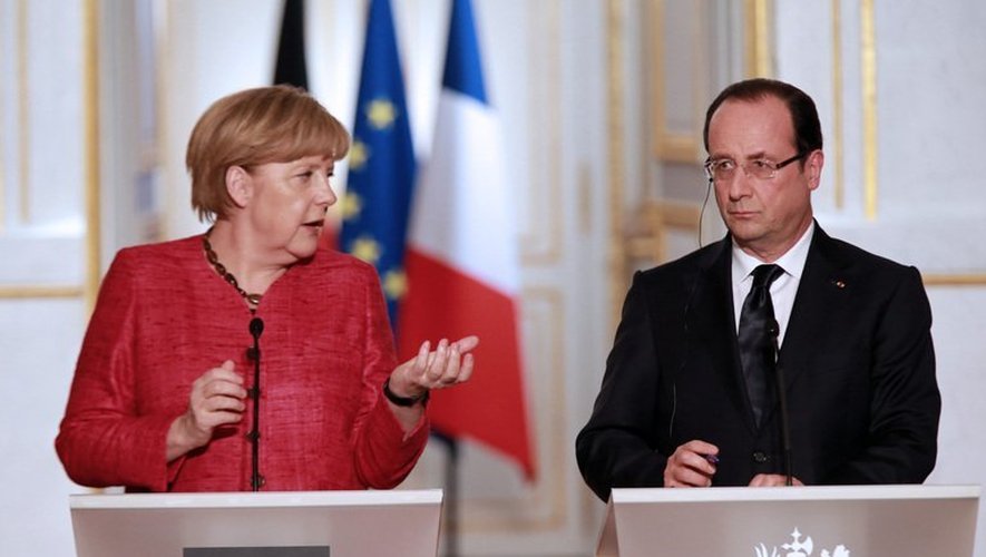 La chancelière allemande Angela Merkel et le président français François Hollande, le 30 mai 2013 à l'Elysée
