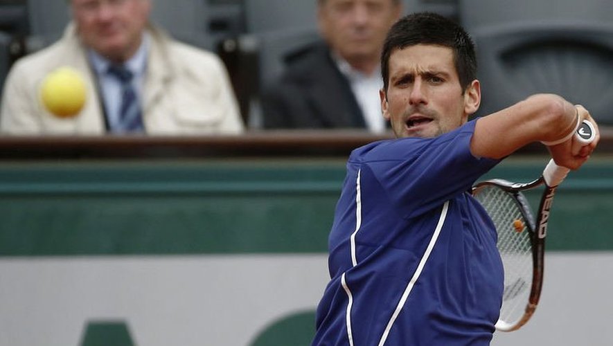 Novak Djokovic lors du match l'opposant à Guido Pella  le 30 mai 2013 à Roland Garros à Paris