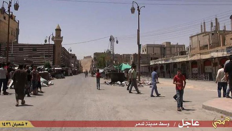 Capture d'écran d'une video  diffusée par l'EI montrant  une rue de Palmyre le 21 mai 2015