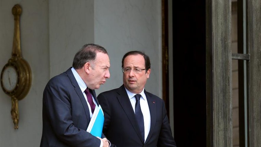 Pierre Gattaz et François Hollande quittent l'Elysée, le 4 juillet 2013