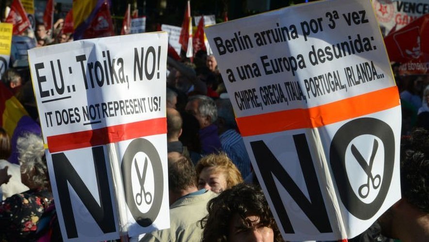 Des Espagnols manifestent contre l'austérité à Madrid, le 1er juin 2013