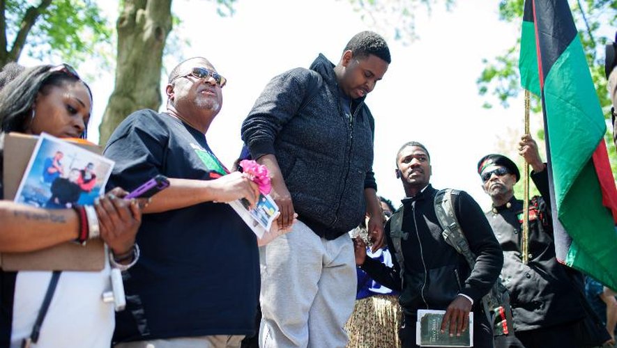 Manifestation de protestation le 23 mai 2015 à Cleveland après l'acquittement d'un policier blanc qui avait abattu deux Noirs non armés dans leur voiture à la suite d'une course poursuite en 2012