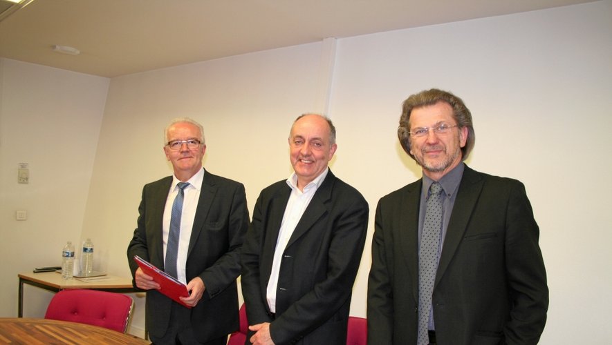 Jean-Luc Calmelly (CDT), Guy Raffour et Michel Wolkowitsky (office de tourisme de l’Aveyron) : une grande réfléxion sur l’offre touristique en Aveyron.