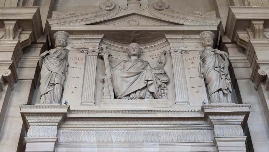 Un détail du palais de justice de Paris