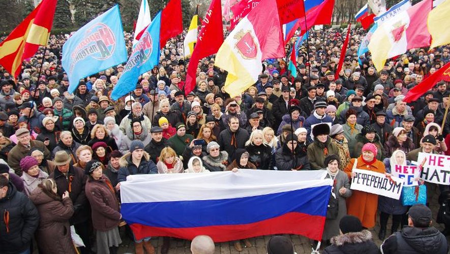 Manifestants pro-russes le 9 mars 2014 à Odessa