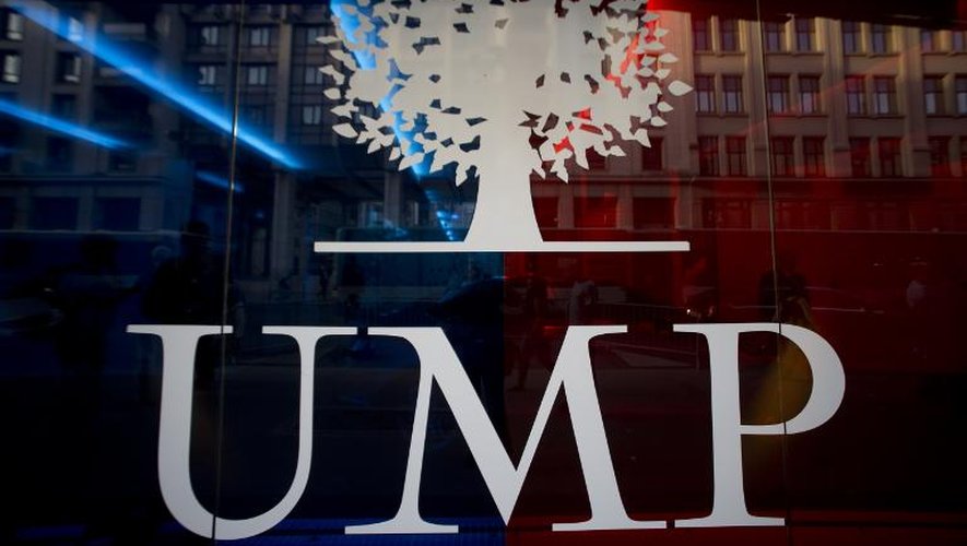 Le logo de l'UMP au siège du parti le 16 septembre 2014 à Paris