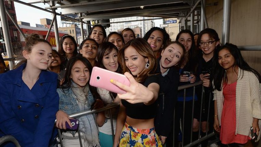 Michelle Phan avec ses fans lors d'un événement YouTube, le 23 avril 2014 à New York