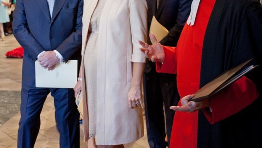 Le Prince Andrew (g), la duchesse de Cambridge (c) et le prince Harry, à l'Abbaye de Westminster le 4 juin 2013