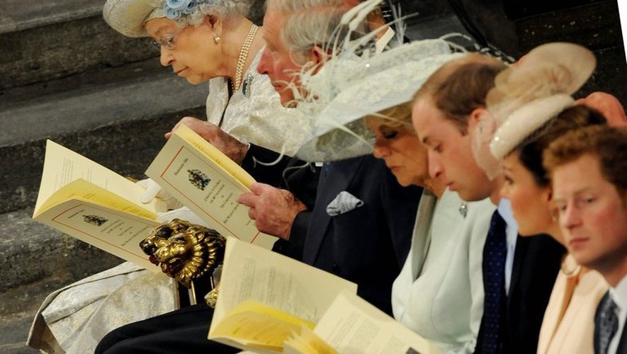 La famille royale assiste à la messe en l'honneur du 60e anniversaire du couronnement de la reine Elizabeth II, le 4 juin 2013