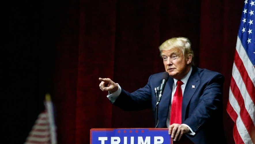 Donald Trump lors d'un rassemblement électoral à Bethpage, Long Island, New York le 6 avril 2016
