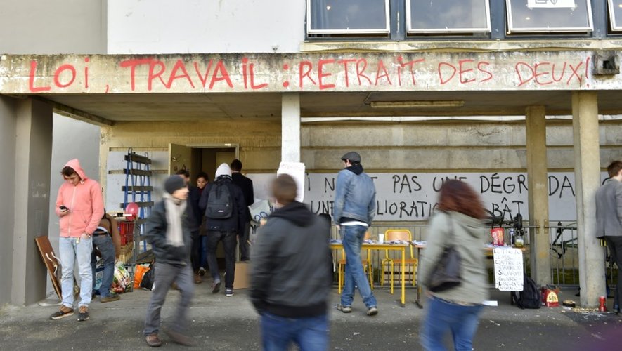 L'université Rennes 2 est bloquée par des étudiants opposés à la loi travail