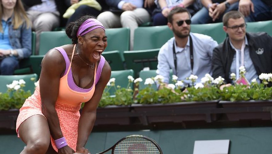 L'Américaine Serena Williams à l'issue de son match remporté face à l'Allemande Anna-Lena Friedsam, le 28 mai 2015 à Roland-Garros