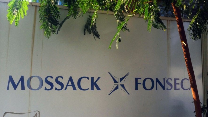 La plaque de Mossack Fonseca, le cabinet d'avocats au coeur des révélations de Panama Papers, à Panama City le 3 avril 2016