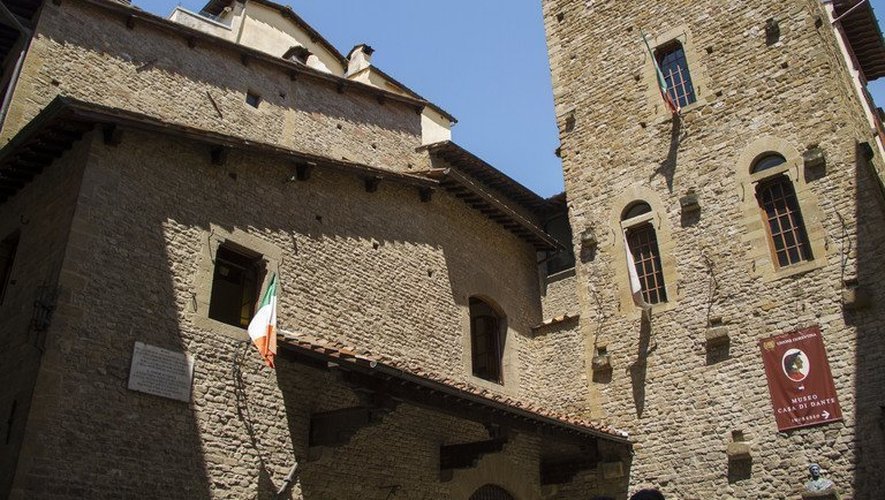 L'ancienne maison de Dante, convertie en musée, l'un des lieux cités dans le dernier roman de l'écrivain américain Dan Brown, le 6 juin 2013 à Florence