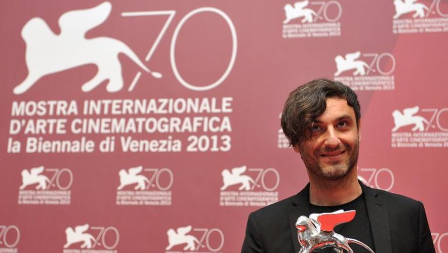 Le réalisateur grec Alexandros Avranas, 36 ans, qui a remporté le 7 septembre 2013 le lion d'argent du meilleur réalisateur au festival de Venise avec "Miss Violence"