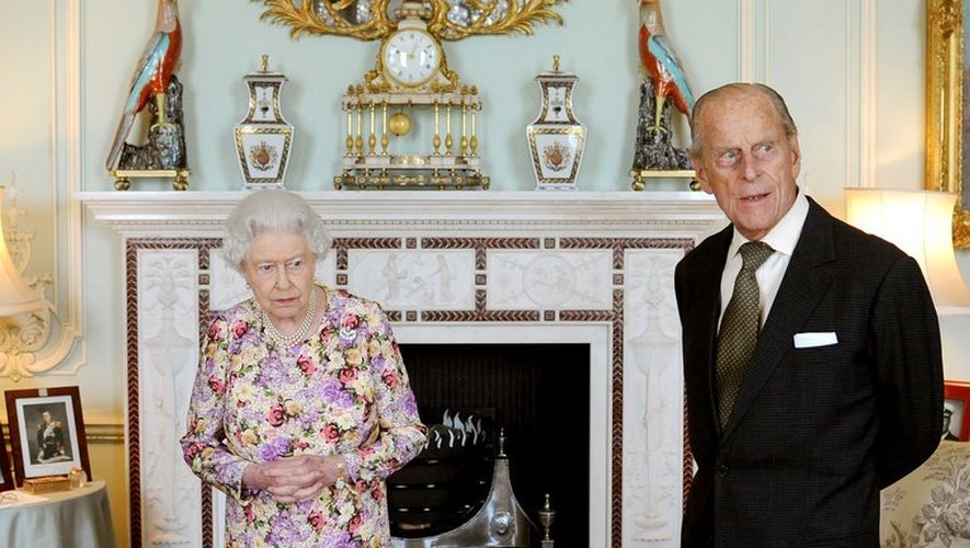 La reine Elizabeth II et son époux le prince Philip, le 6 juin 2013 à Londres