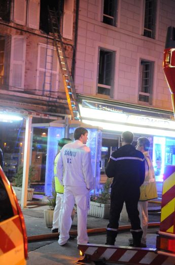 Rodez: un mort dans un incendie place de la Cité