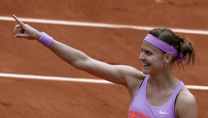 La Tchèque Lucie Safarova, tombeuse de la Russe Maria Sharapova, le 1er juin 2015 à Roland-Garros