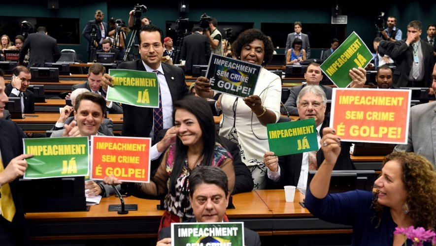 Vue de la commission parlementaire sur la destitution de la présidente de gauche Dilma Rousseff, à Brasilia le 11 avril 2016