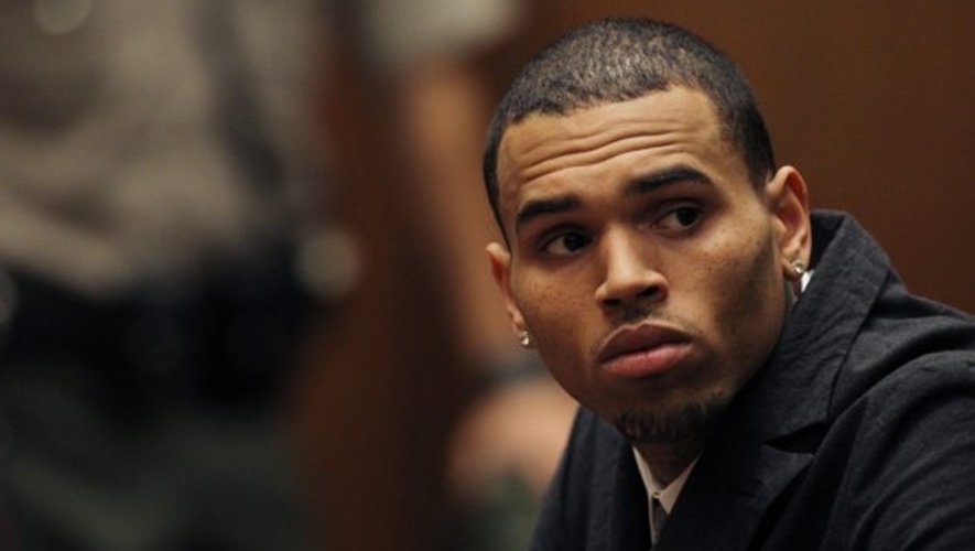 Chris Brown en prison ! L&#039;ex de Rihanna reste derrière les barreaux encore un mois !