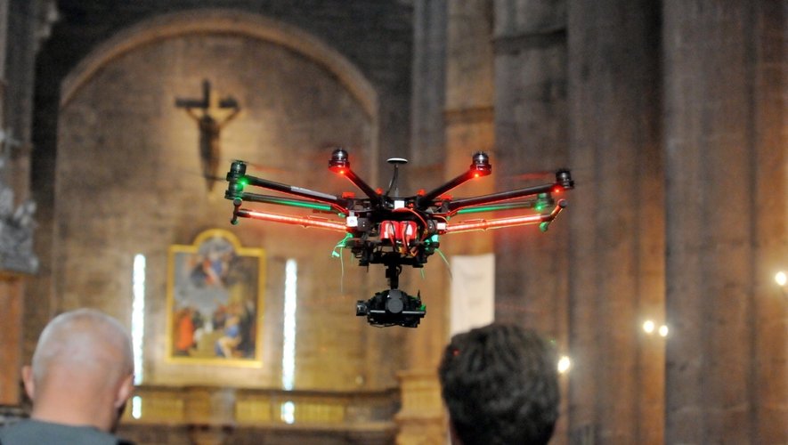 La cathédrale dans l'oeil du drone