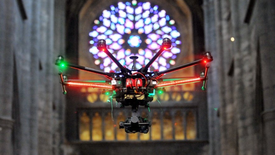 La cathédrale dans l'oeil du drone