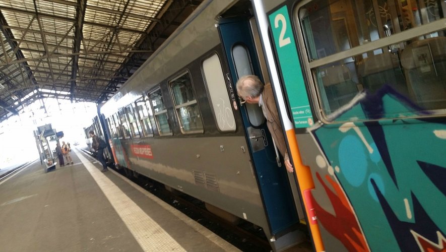 "En Aveyron, le rail c'est vital" disent les syndicats. Qu'en pensent les usagers ?