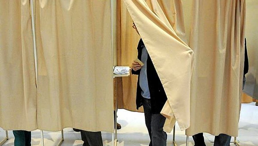 220 000 électeurs aveyronnais sont attendus aux bureaux de vote des 304 communes du département.